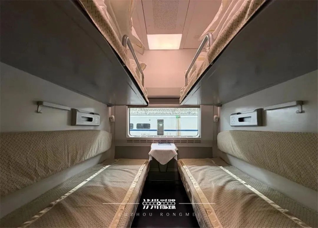 今日发车,上海→泸州动卧列车“夕发朝至”(图3) 6403.jpg