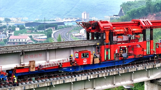 预计年底通车！泸州这条铁路正式命名：隆泸叙铁路