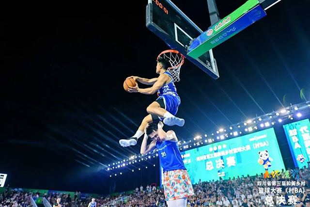 又燃又热血!四川 “村 BA” 总决赛在宜宾珙县开幕!(图10) 10.jpg