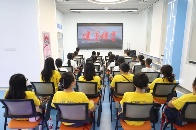 一“泸”相伴 童心“永”续丨泸永两地儿童友好交流实践活动在泸举行(图2) 2.jpg