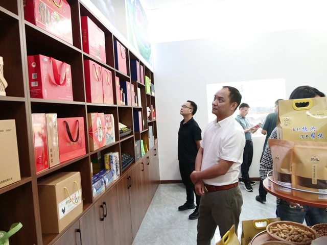 【泸州】古蔺县与赤水市两地新联会开展考察交流活动(图4) 古4.jpg