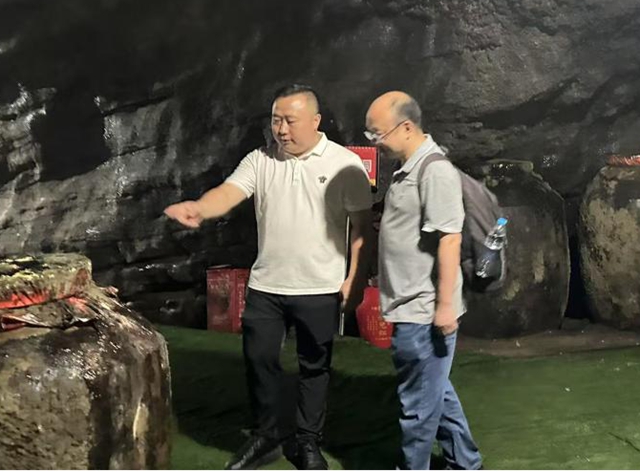 泸州市市场监管局“四诊法”助白酒产业链上企业查病根、开良药