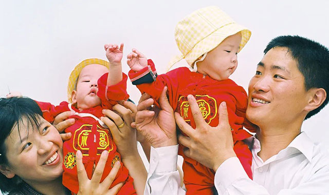 用爱心浇灌的两对连体“姐妹花”,长大后选择“医”路追随~(图7) 7.jpg