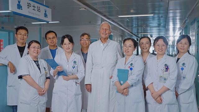 11人,15小时,20斤!中德"特种部队"联手打赢"冰粉”歼灭战(图5) 5.jpg