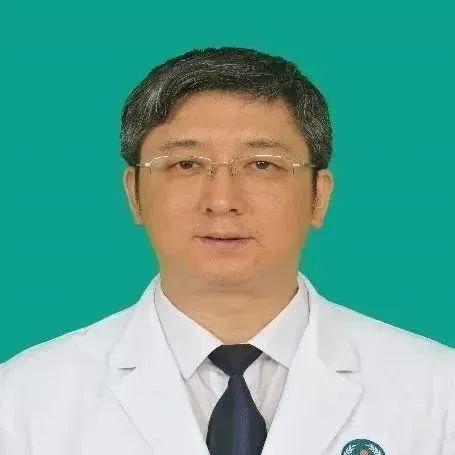 惊!21岁小伙便秘5年拉出10厘米肠子,还想手动塞回去?!(图7) 拉7.jpg