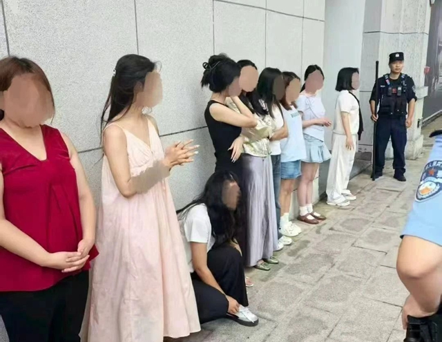 泸州2个窝点被查,抓获嫌疑人20余名……(图4) 4.jpg