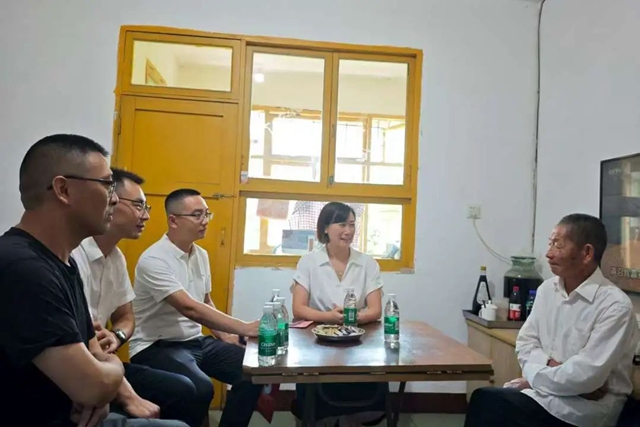 泸县天兴镇组织召开2025年“八一”建军节暨双拥座谈会(图4) 4.jpg