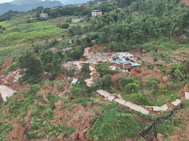 预警及时,提前转移!叙永县大石镇117人成功避险(图1) 1.jpg