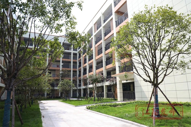 下月见,泸州新学校+2(图2) 2.jpg