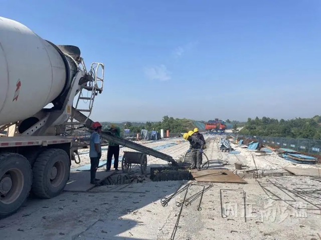 联通川渝!内江境内这条新高速预计年底通车(图2) 6402.jpg