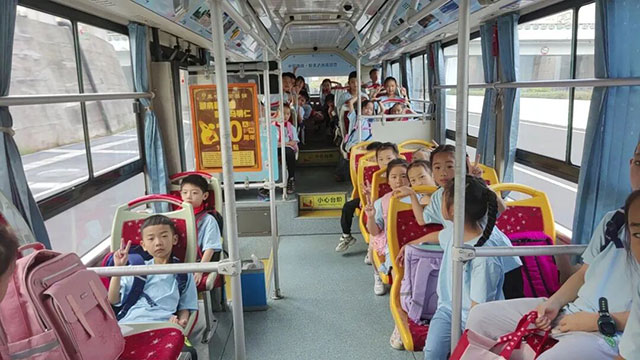 从家门口到校门口,泸州公交全力护航您的“通学路”(图5) 5.jpg