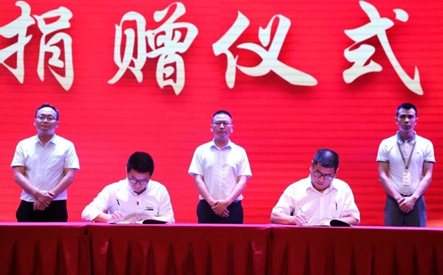 开学季!泸州福欣医院助学金陆续发放!(图7) 7.jpg