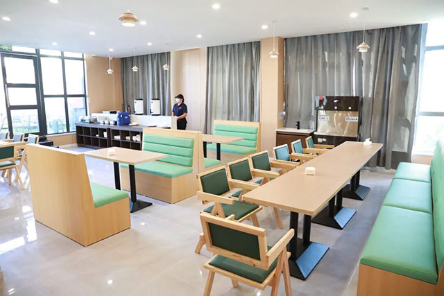 合江县中医医院成功晋升国家三级甲等中医医院(图5) 5.jpg