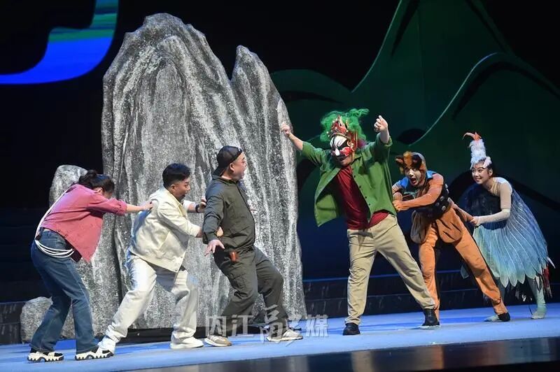 成都首演!内江又一部“好戏”登场——(图8) 8.jpg