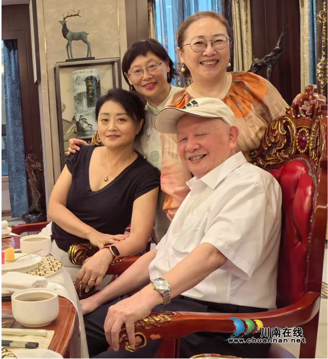 林维平:又到金秋硕果时(图2) 金秋2.png