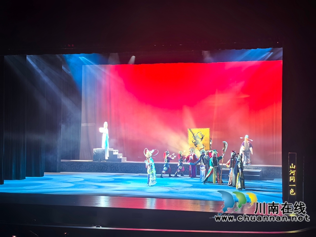 肖大齐:在川剧与文创间,触摸文艺赋能的温度(图7) 6.jpg