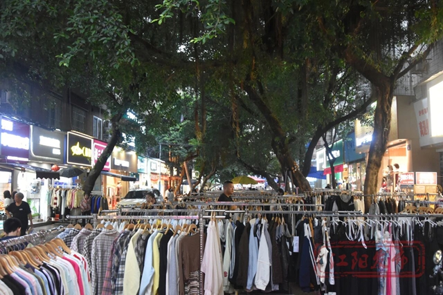 夜游必选!泸州这条街,主打一个性价比(图9) 9.jpg