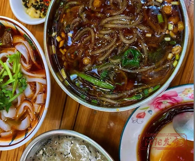 夜游必选!泸州这条街,主打一个性价比(图7) 7.jpg