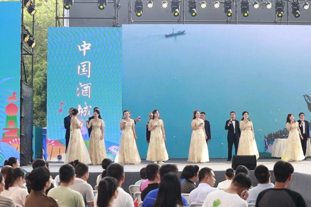 酒城工韵·地标之声：2025泸州职工原创歌曲音乐会热情上演