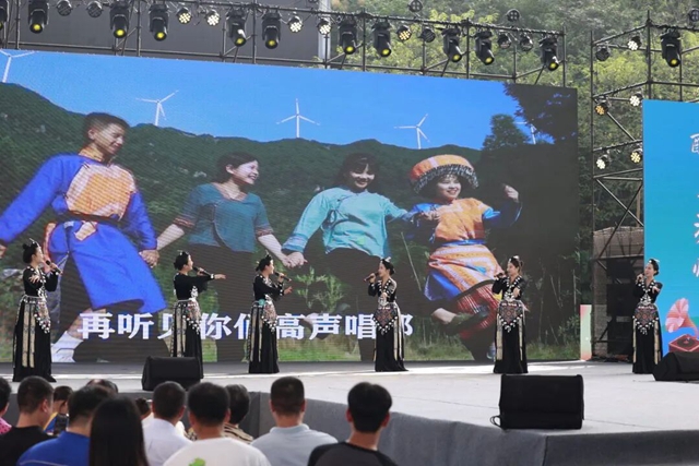 酒城工韵·地标之声:2025泸州职工原创歌曲音乐会热情上演(图7) 7.jpg