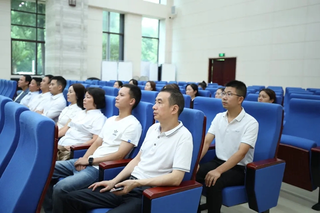 雨润初心,誓护公正|龙马潭区人民法院一名新任人民陪审员“入职首记”(图4) 4.jpg