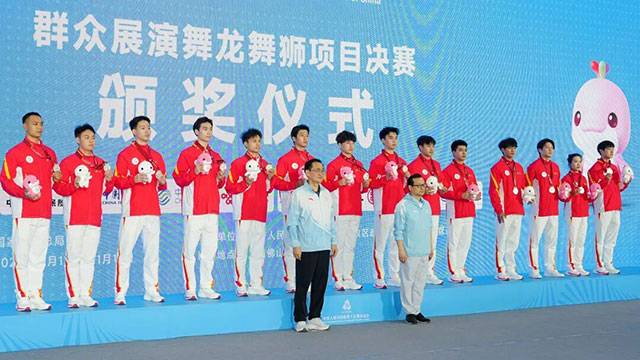 不当“显眼包”都不行,“纳溪龙珠”闪耀全运会!(图1) 1.jpg