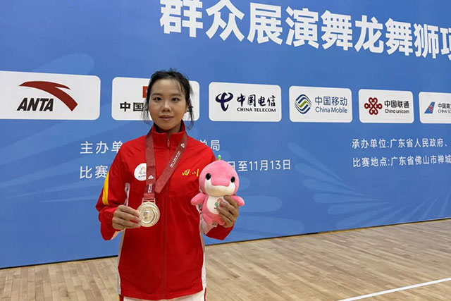 不当“显眼包”都不行,“纳溪龙珠”闪耀全运会!(图3) 3.jpg