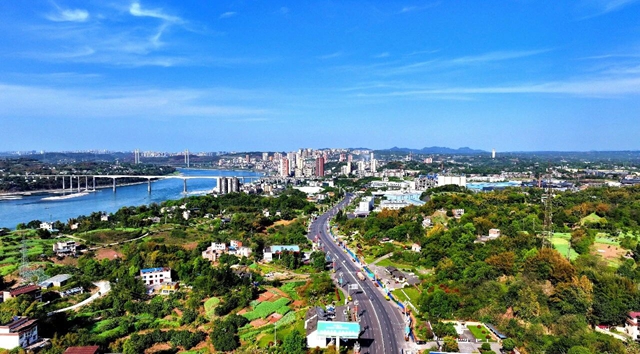 纳溪区：以奋进姿态绘出发展新气象