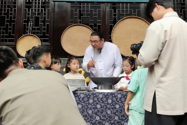 泸州造·匠新潮 | 一场专为职工打造的暖心市集,等你来逛!(图4) 4.jpg