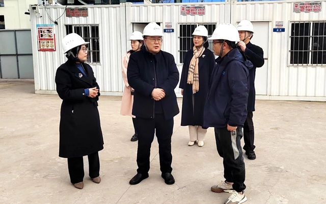 泸州市发展改革委开展春节前安全生产检查(图1) 发1.jpg