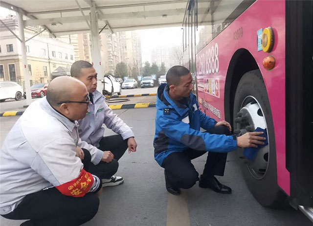 红色方向盘︱党旗引领春运路,泸州公交护航幸福年(图5) 10005.jpg