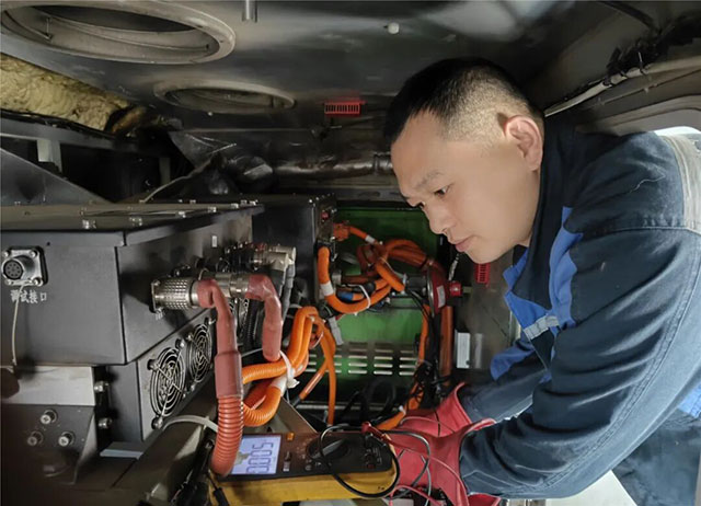 红色方向盘︱党旗引领春运路,泸州公交护航幸福年(图7) 10007.jpg