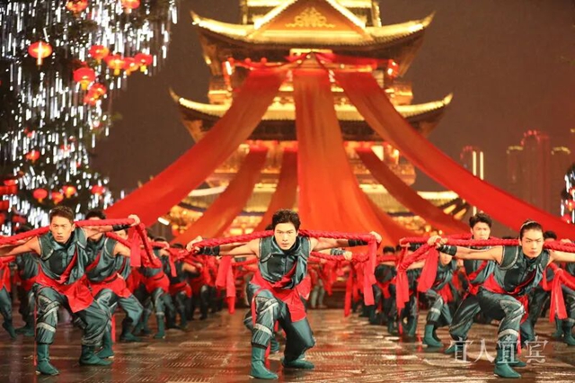 7分47秒,宜宾惊艳世界!(图3) 3.jpg