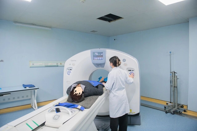 西南医大附院:通力配合,全力应对节后“看病潮”!(图13) 13.jpg