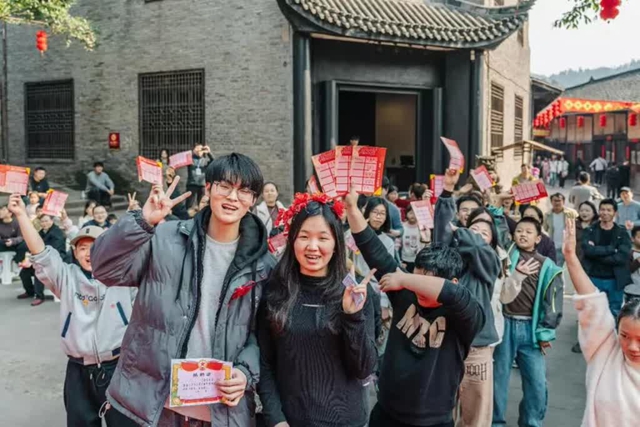 在马年,邂逅最“红”的年味!古蔺春节成绩单来了(图10) 10.jpg