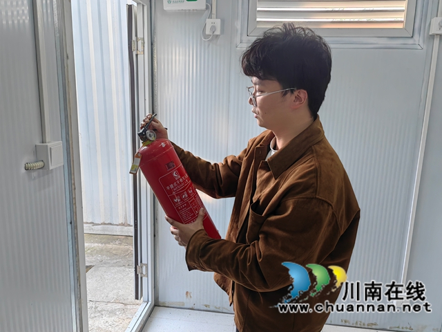 合江县气象局:抢先抓早全面自查 确保X波段天气雷达稳定入汛(图2) 20260226雷达站自查2.jpg