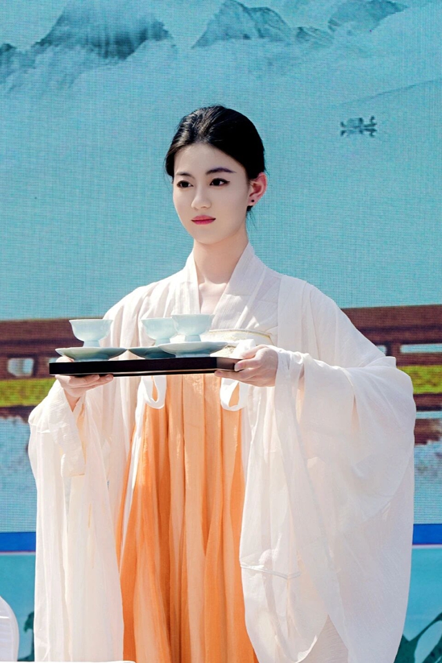 “镜观特早茶乡 品味中国春天”短视频、摄影比赛启动,纳溪邀你来打卡→(图7) 7.jpg