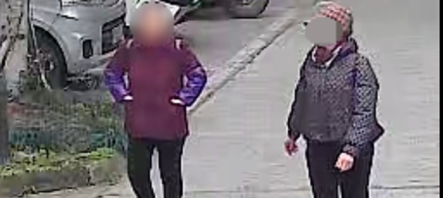 消失多年的神医“低端骗局”,泸州出现……(图4) 医生4.jpg