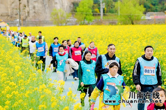 红色热土谱写文旅融合“春之信”!古蔺白沙场镇第十七届菜花文化旅游季盛大开幕(图20) 1 (6).jpg