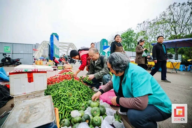 烟火将换通途!自贡网红桥集市4月1日起全面撤除(图2) 毛2.jpg