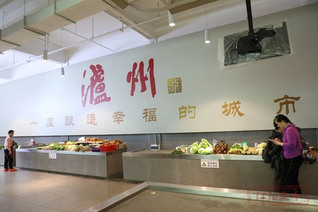 江阳区:菜市场“爆改”,买菜就像逛商超(图6) 6.jpg