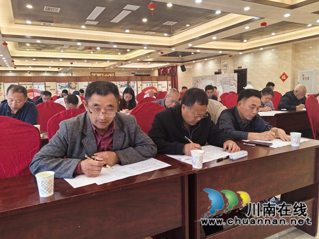 诗润龙城颂伟业 文风赓续启新程|泸县“屈氏庄园杯”龙城诗词大赛成功举办(图2) 1.jpg