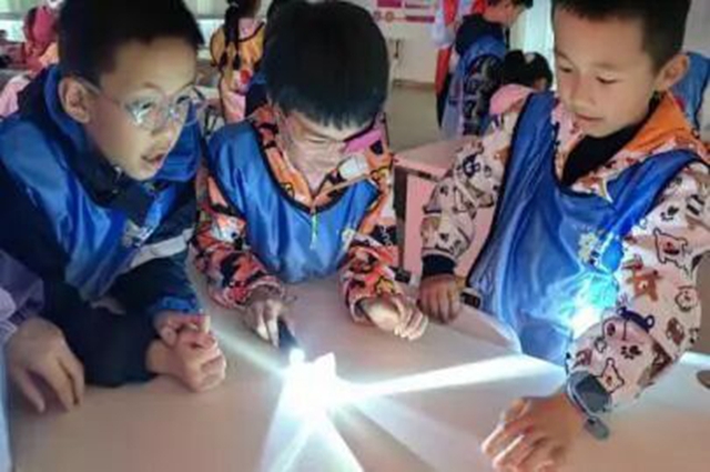 分忧托管丨酒城娃在实践中向阳生长(图4) 4.jpg