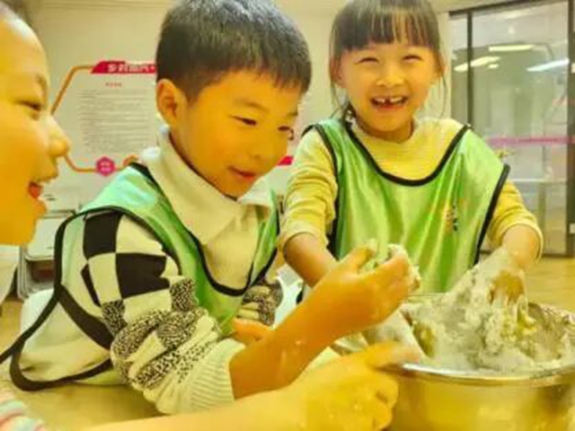 分忧托管丨酒城娃在实践中向阳生长(图8) 8.jpg