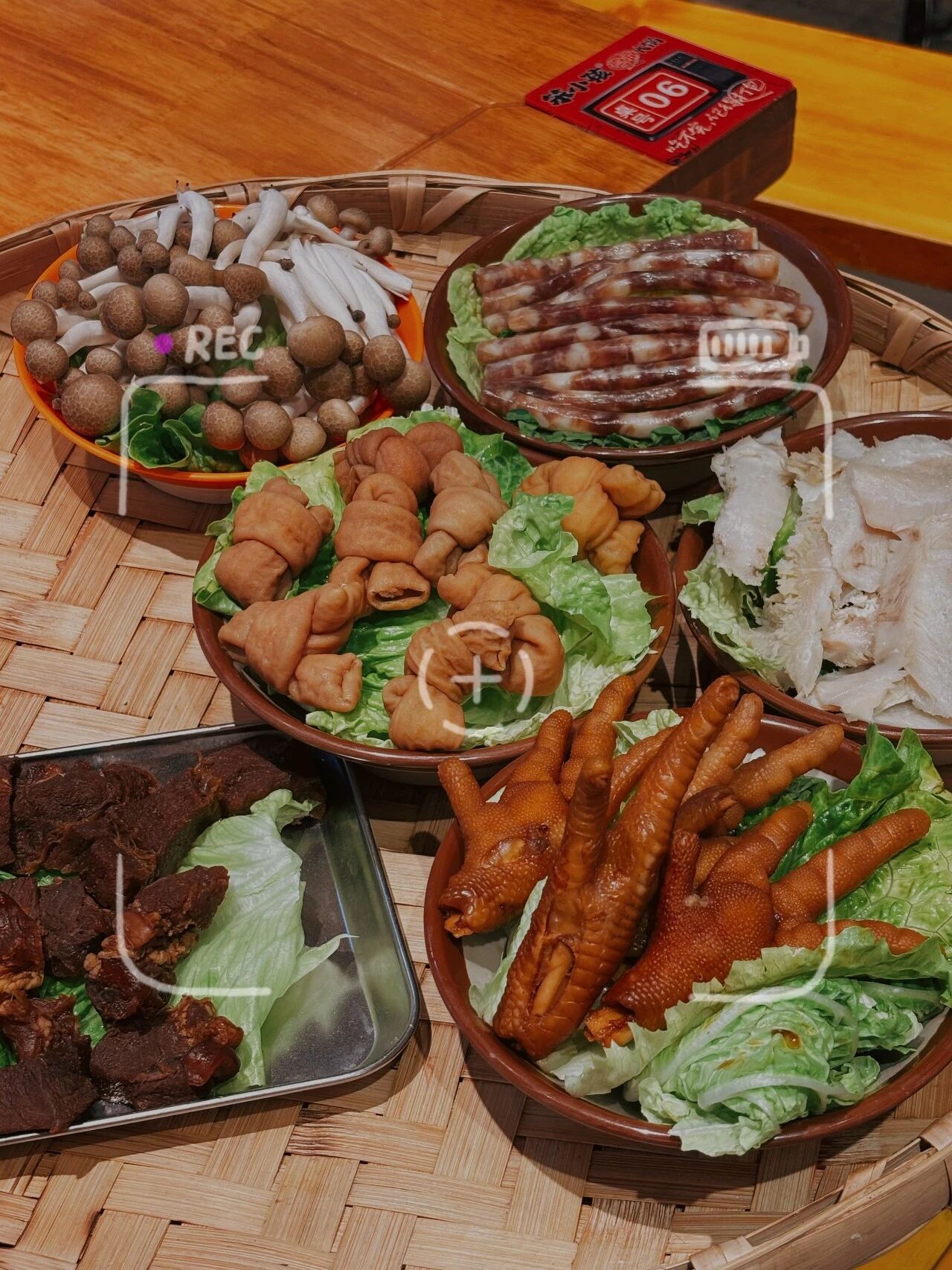 逛吃嗨到凌晨,这里才是泸州夜生活天花板(图10) 10.jpg