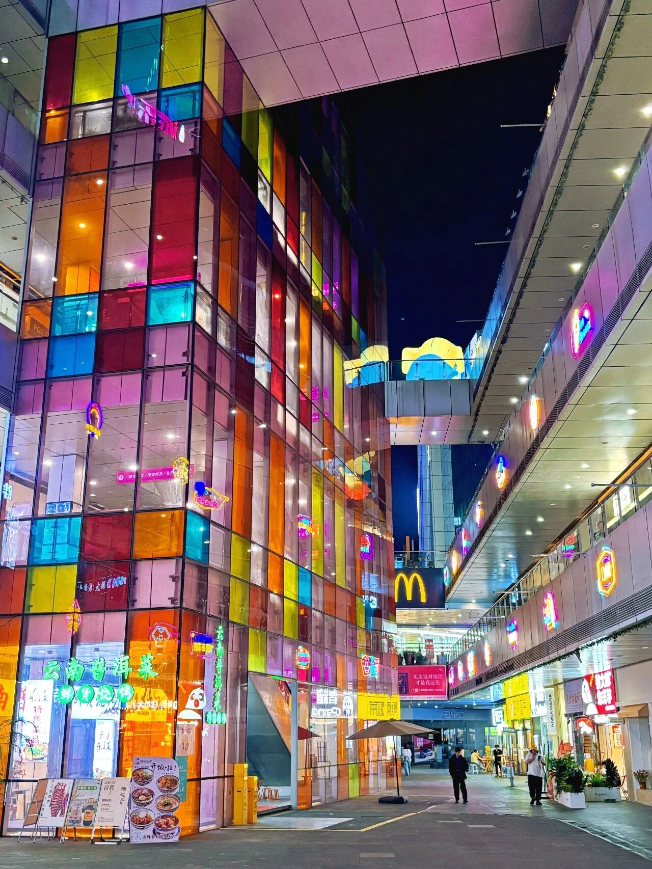 逛吃嗨到凌晨,这里才是泸州夜生活天花板(图6) 6.jpg