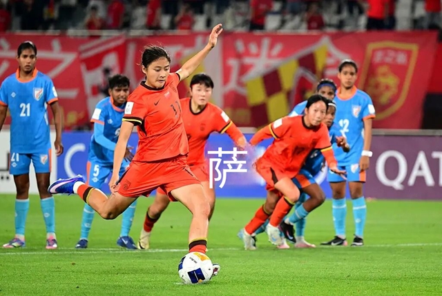 牛!龙马潭“姐妹花”助力中国女足挺进世界杯(图1) 女足1.jpg