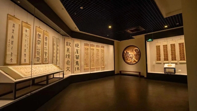 5.18国际博物馆日+5.19中国旅游日,坐公交赴一场文旅之约(图2) 公交2.jpg
