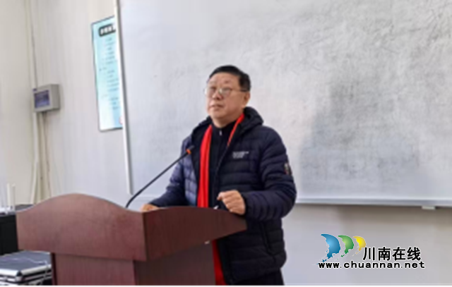 于红楼残梦处,见人性与时代的苍凉底色——读李远航《红楼书何幸之人物评注》(图2) 2.png