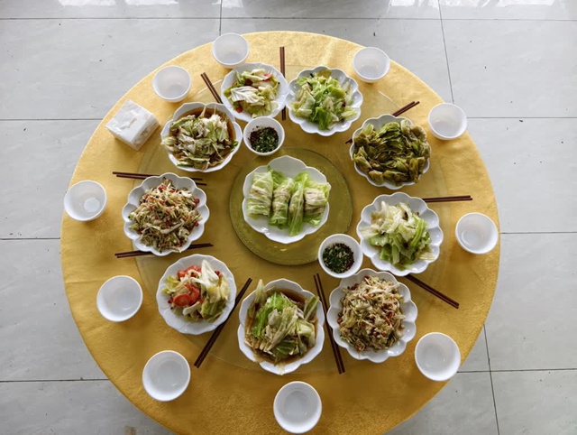 一桌莲花白的十种吃法!古蔺石屏小满餐桌卷出“轻食”新滋味(图3) 3.jpg